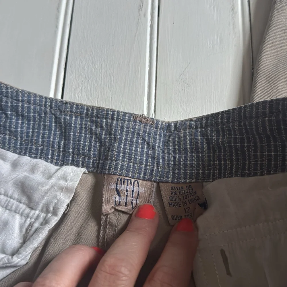 STO (Susquehanna Trail Outfitters) Capris Khaki Size 12 - Picture 7 of 7